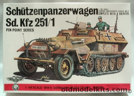 Bandai 1/48 Schutzenpanzerwagen Sd.Kfz. 251/1, 8222-250 plastic model kit